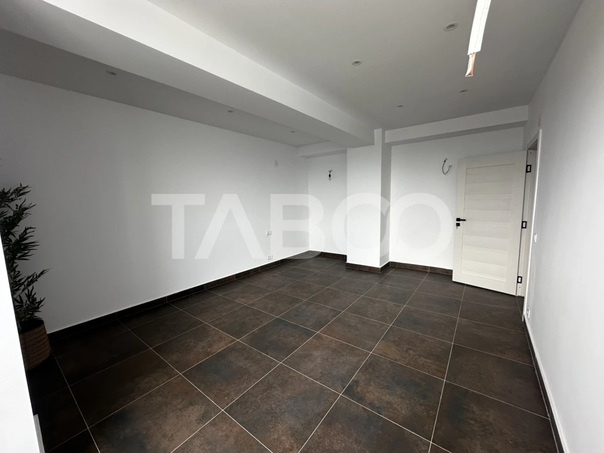 Apartament decomandat de vanzare 2 camere 51 mpu zona Doamna Stanca - 1
