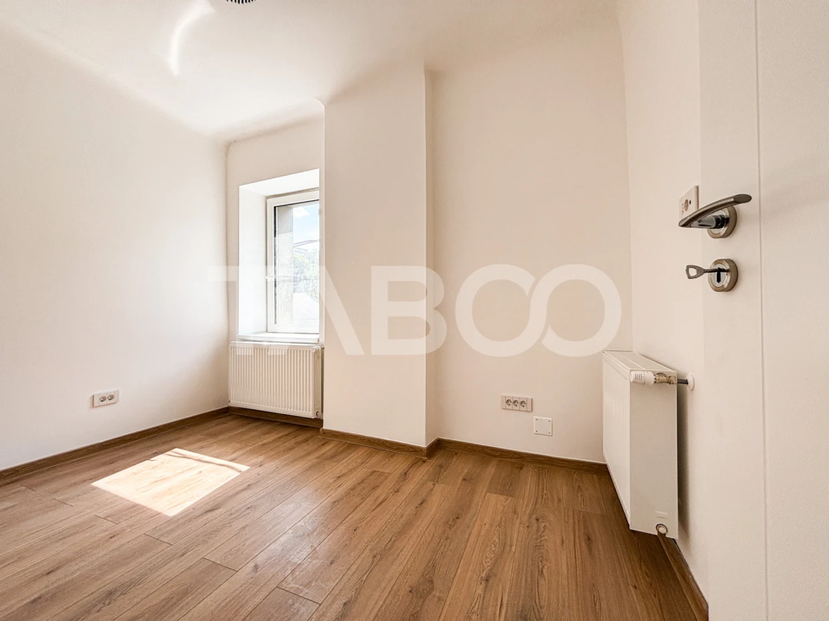 Apartament de vanzare 3 camere complet refacut langa Platinia Manastur - 6