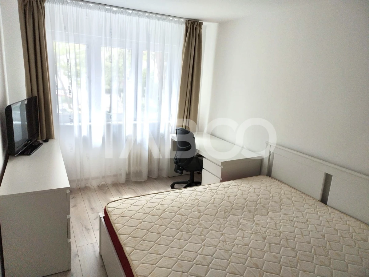 Apartament decomandat cu 3 camere de vanzare Manastur Piata Flora - 1