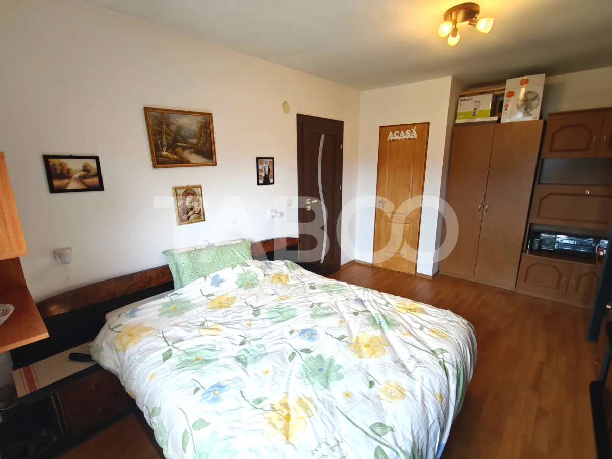 Apartament 2 camere cu balcon si priveliste spre munti - Comision 0% - 10
