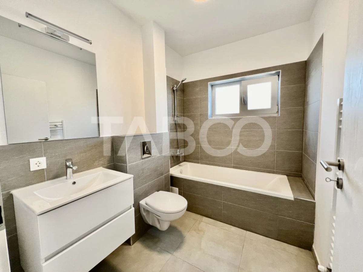 Apartament 3 camere 2 bai cu priveliste spre munti si loc de parcare - 3