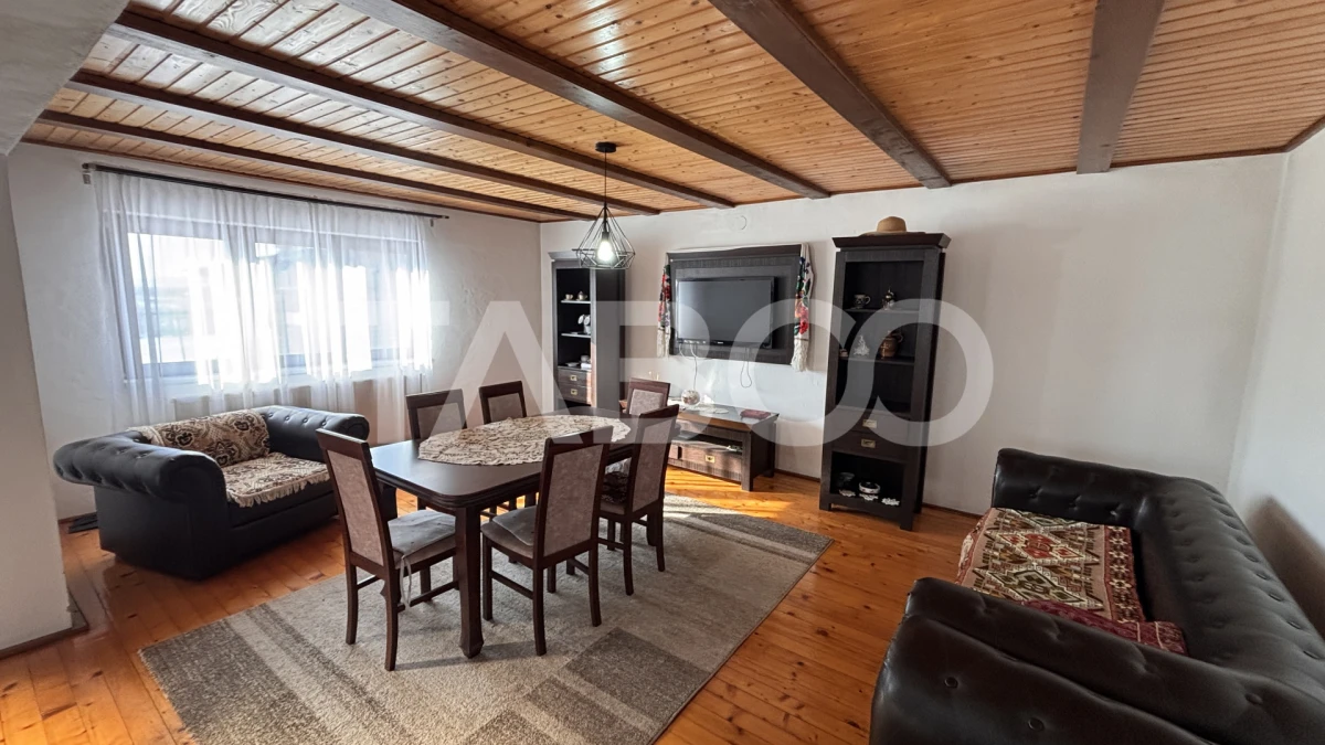 Casa individuala de vanzare zona Sura Mare individuala 900 mp teren - 2