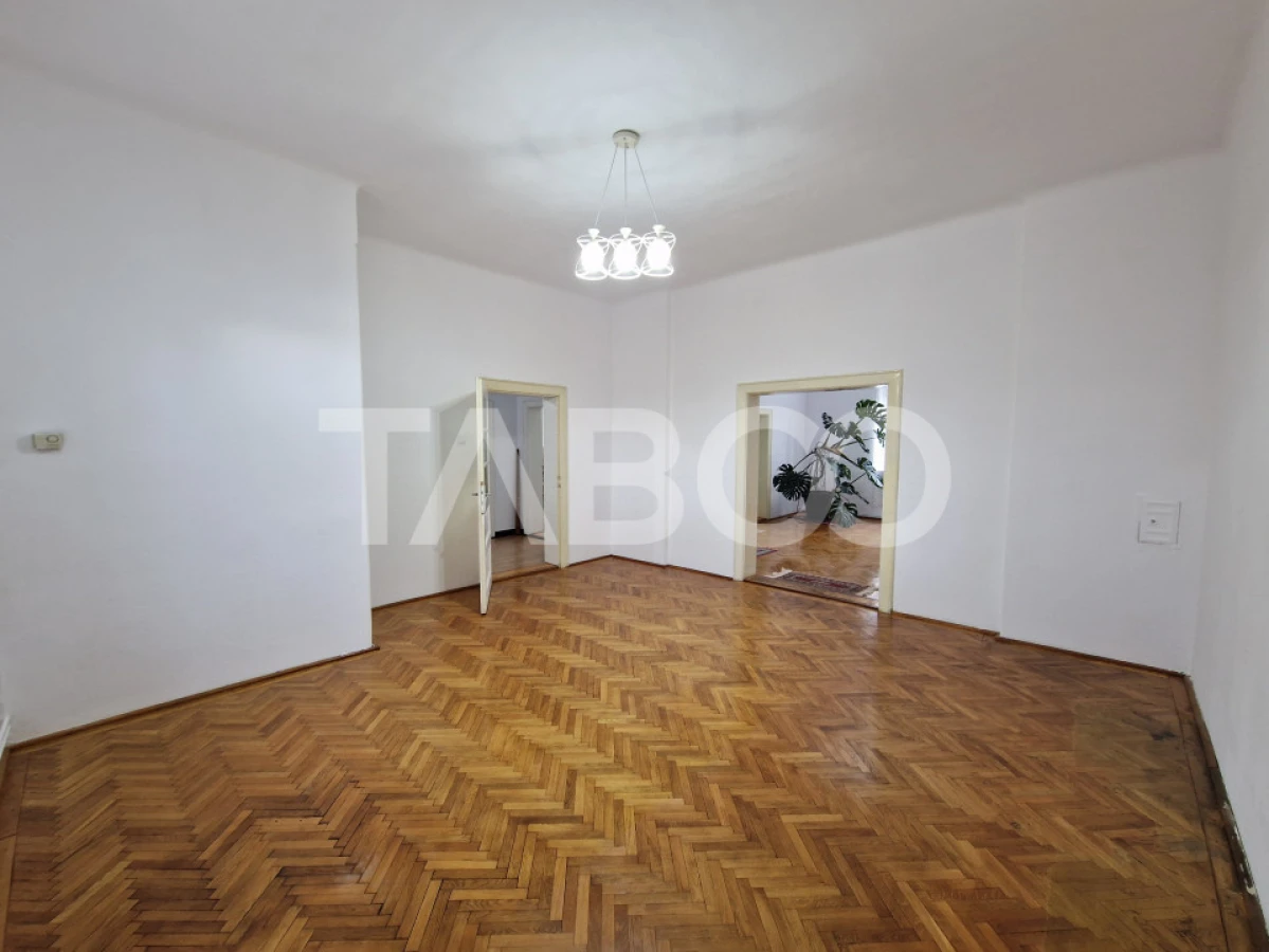 Apartament central 4 camere spatiu comercial garaj si pivnita Sibiu - 3