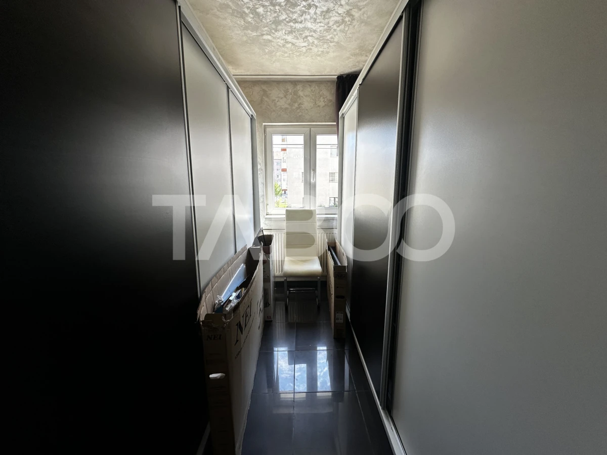 Apartament de vanzare 4 camere ultrafinisat etaj 1 zona Strand Sibiu - 10
