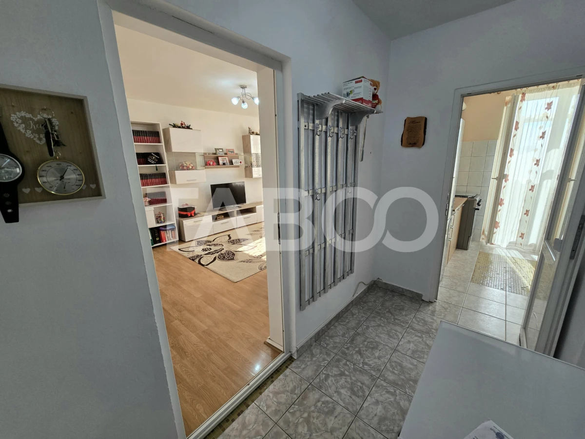 Garsoniera de vanzare 37 mpu balcon pivnita 25 mp Turnisor COMISION 0 - 4