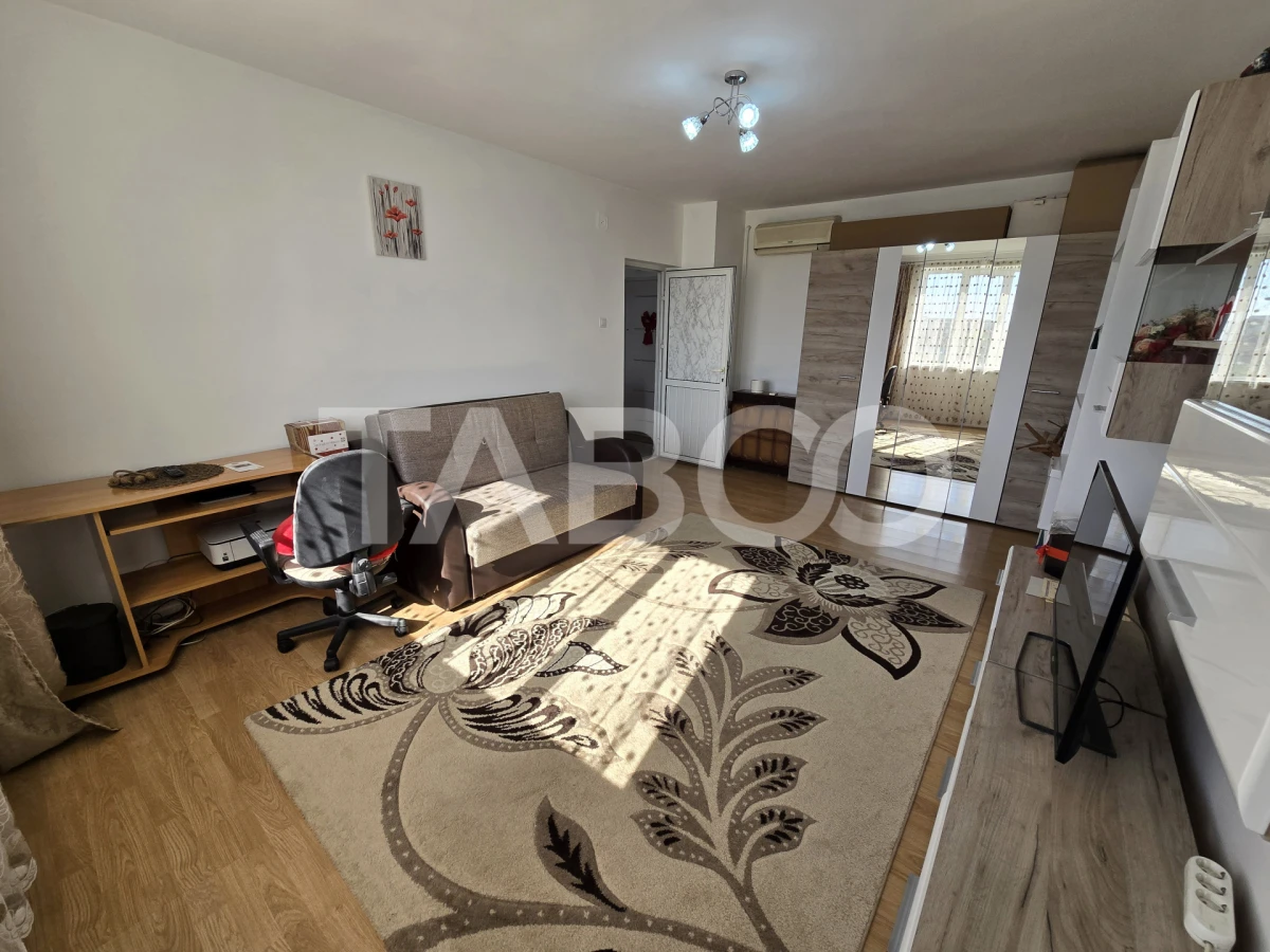Garsoniera de vanzare 37 mpu balcon pivnita 25 mp Turnisor COMISION 0 - 3