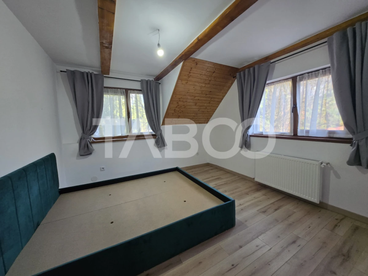 Casa de vacanta noua de vanzare 278 mp curte 855mp Valea Avrigului - 10