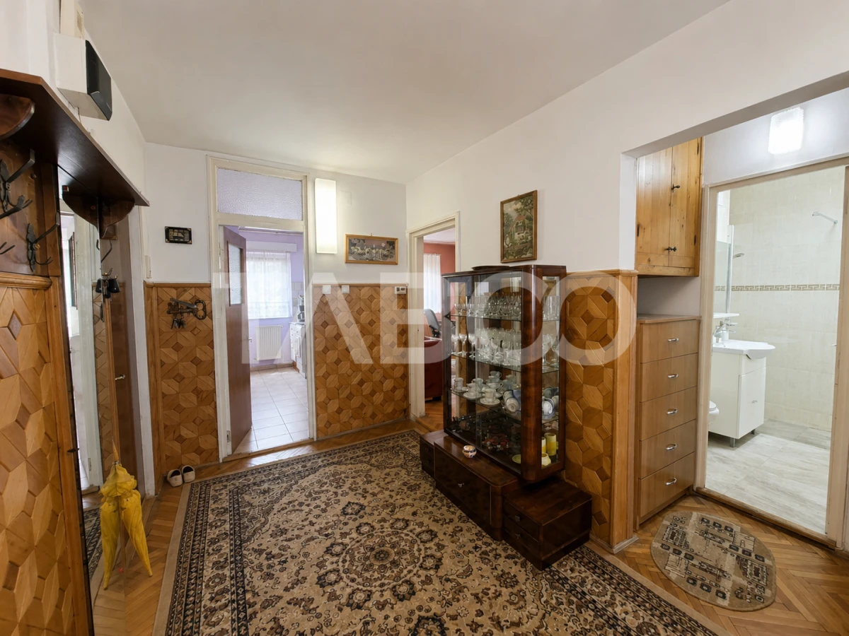 Ap 3 camere 2 bai 2 balcoane pivnita etaj 2 Str.Rusciorului Lidl Cibin - 8