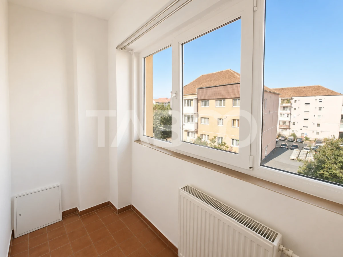 Strand Apartament decomandat de vanzare 2 camere balcon etaj 4 pivnita - 7