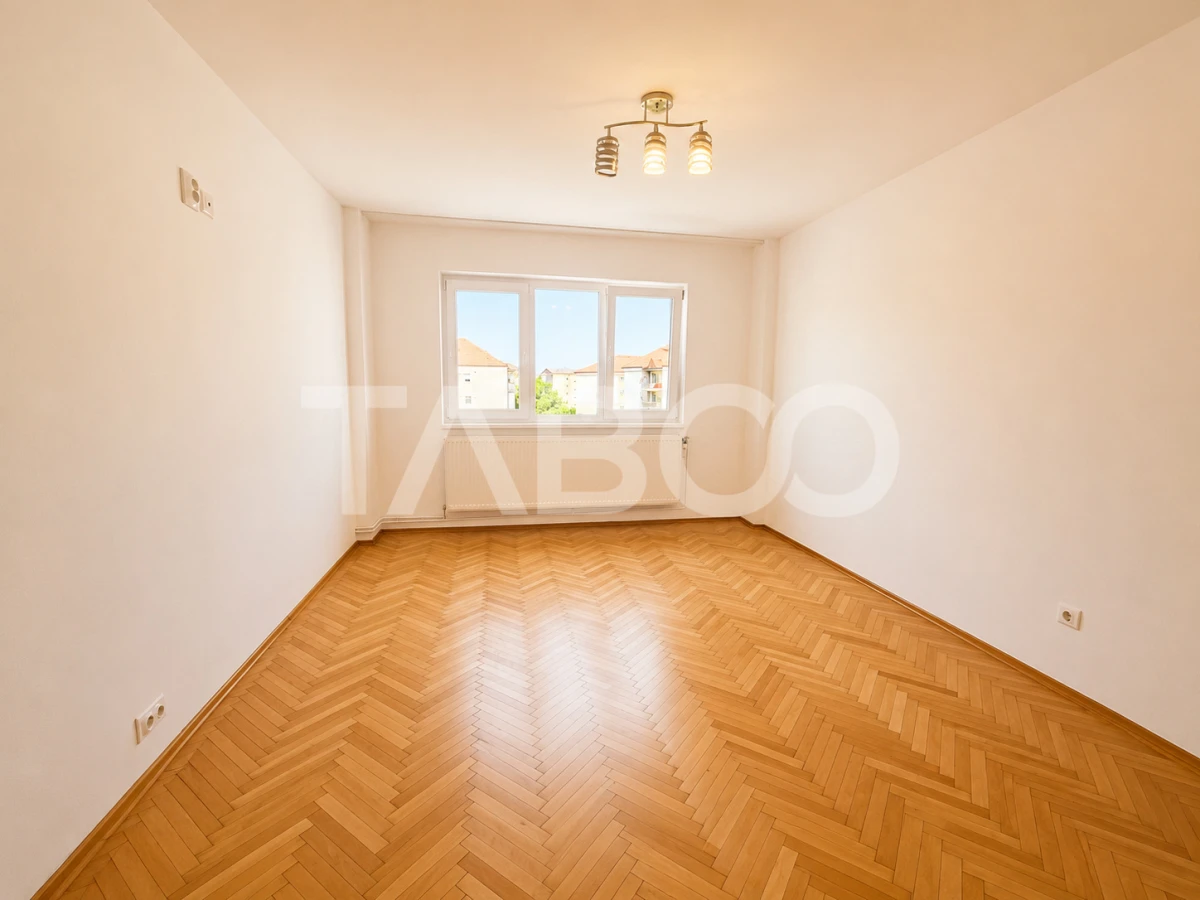 Strand Apartament decomandat de vanzare 2 camere balcon etaj 4 pivnita - 6