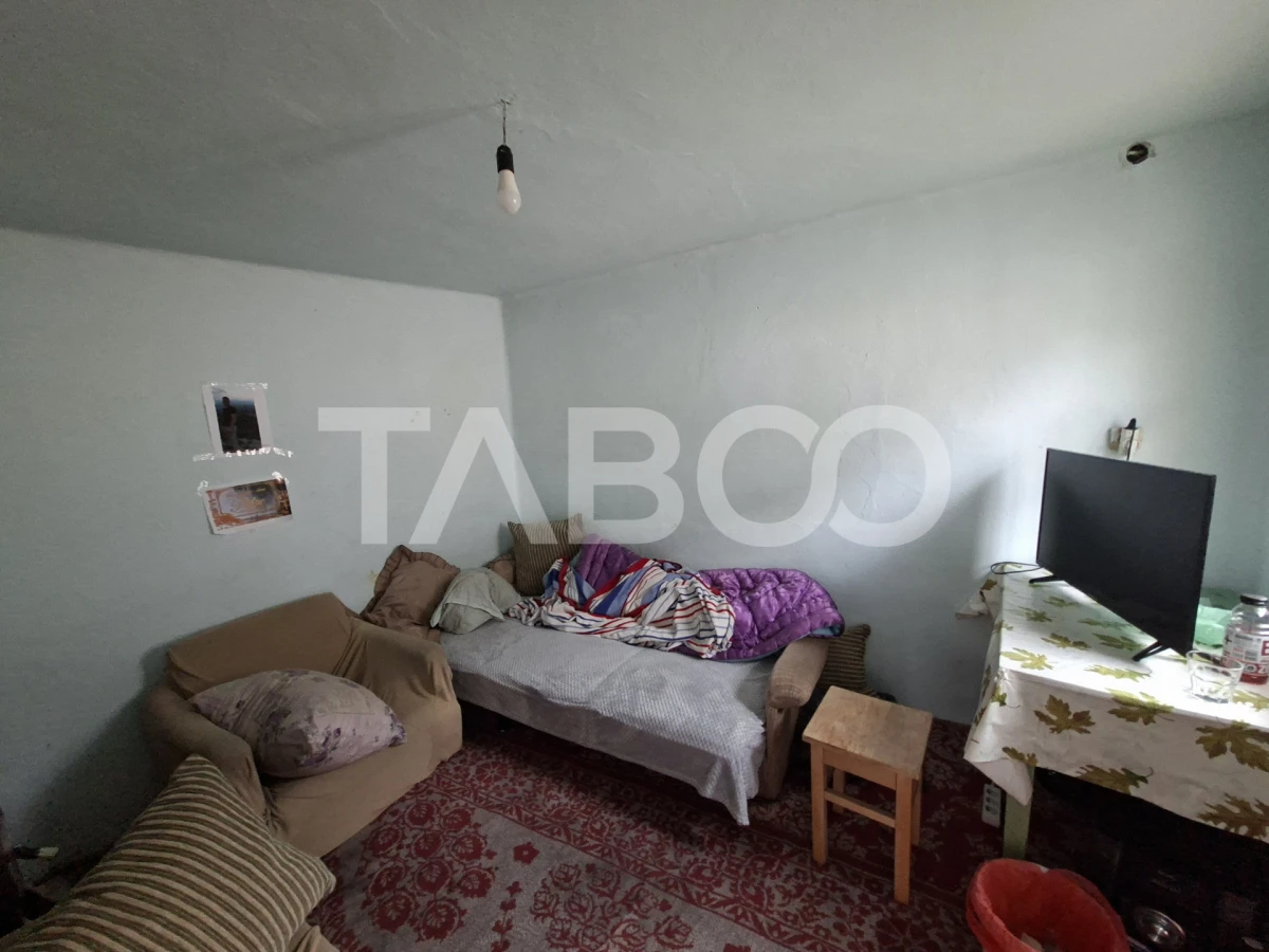 Casa individuala de vanzare in Poplaca -acces auto si strada asfaltata - 7