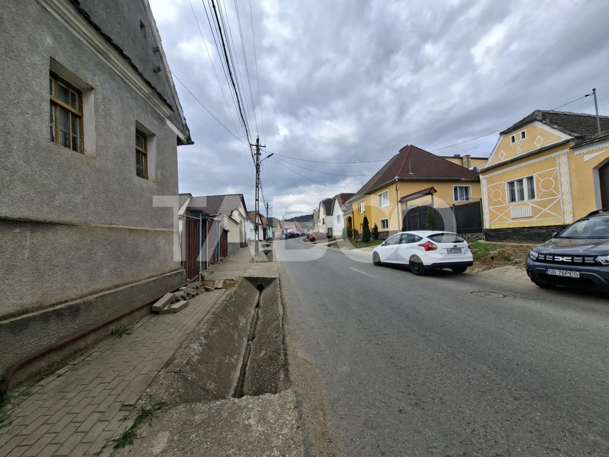 Casa individuala de vanzare in Poplaca -acces auto si strada asfaltata - 4