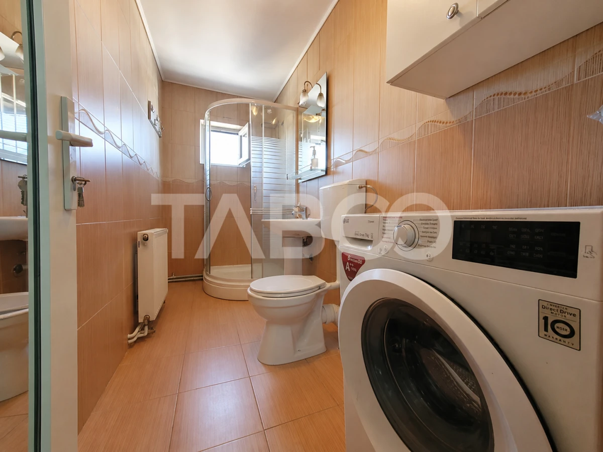 Apartament cu 2 camere balcon pivnita de vanzare strada Vasile Aaron - 8