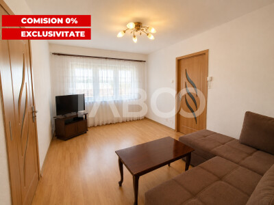 Apartament cu 2 camere balcon pivnita de vanzare strada Vasile Aaron