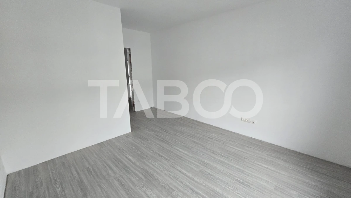 Apartament cu 3 camere camara si parcare de vanzare in Doamna Stanca - 1