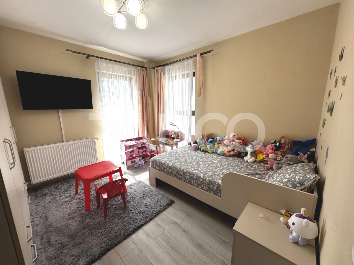 Apartament decomandat 3 camere 66 mpu 2 balcoane parcare Doamna Stanca - 6