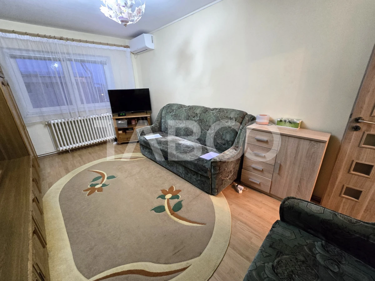 Apartament 2 camere decomandat balcon pivnita Terezian Sibiu - 2
