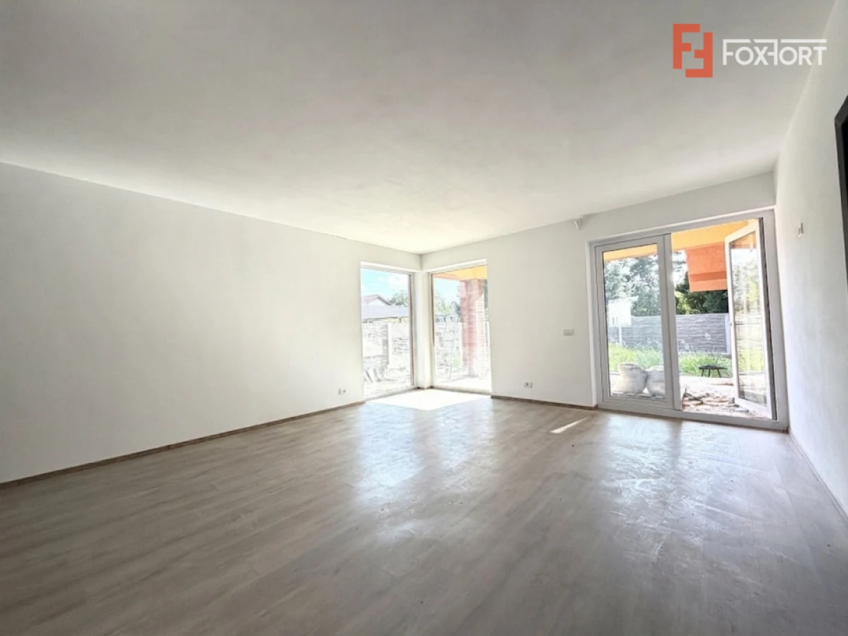 Casa individuala pe parter cu 3 camere, finisata in Sanmihaiu Roman - 2