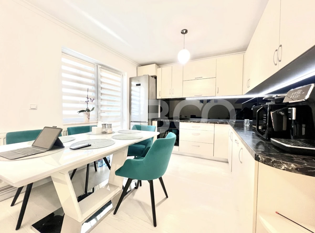 Apartament cu 3 camere de vanzare in Grigorescu izolat cu lift si boxa - 2