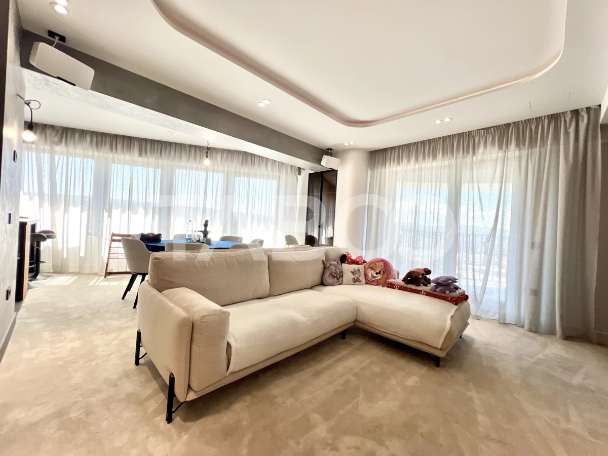 Apartament cu 3 camere Lux Manastur priveliste panoramica cu parcare - 1
