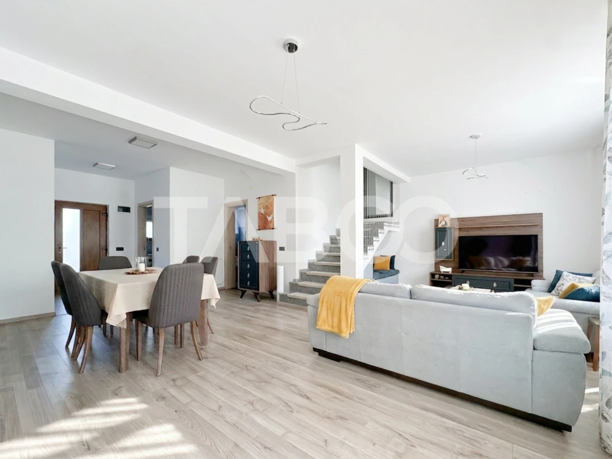 Duplex de vanzare in cartierul Borhanci cu teren de 300 mp - 1