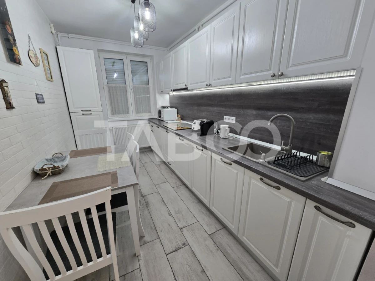 Apartament decomandat de vanzare in regim hotelier zona Dioda Sibiu - 10