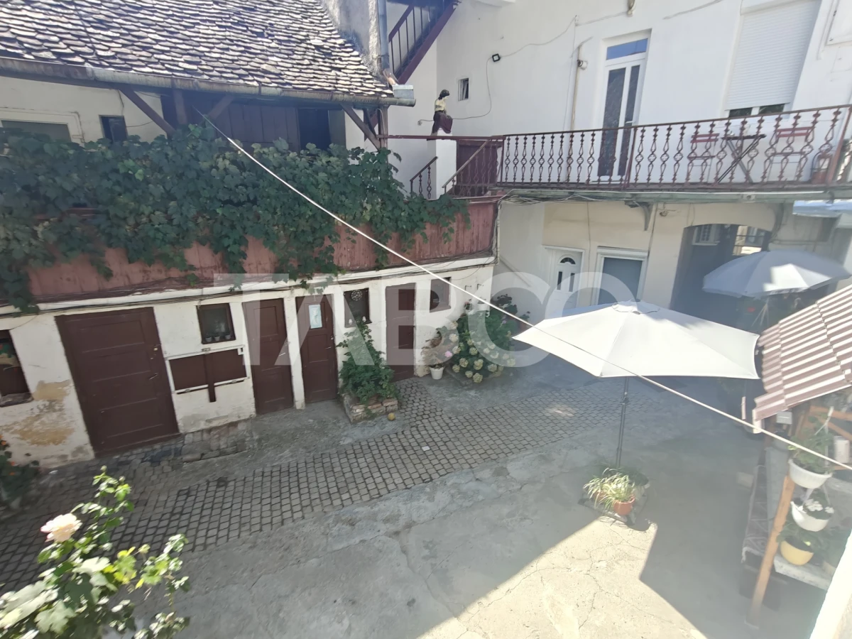 Apartament cu 2 camere si pivnita in Centrul Istoric Sibiu - 9