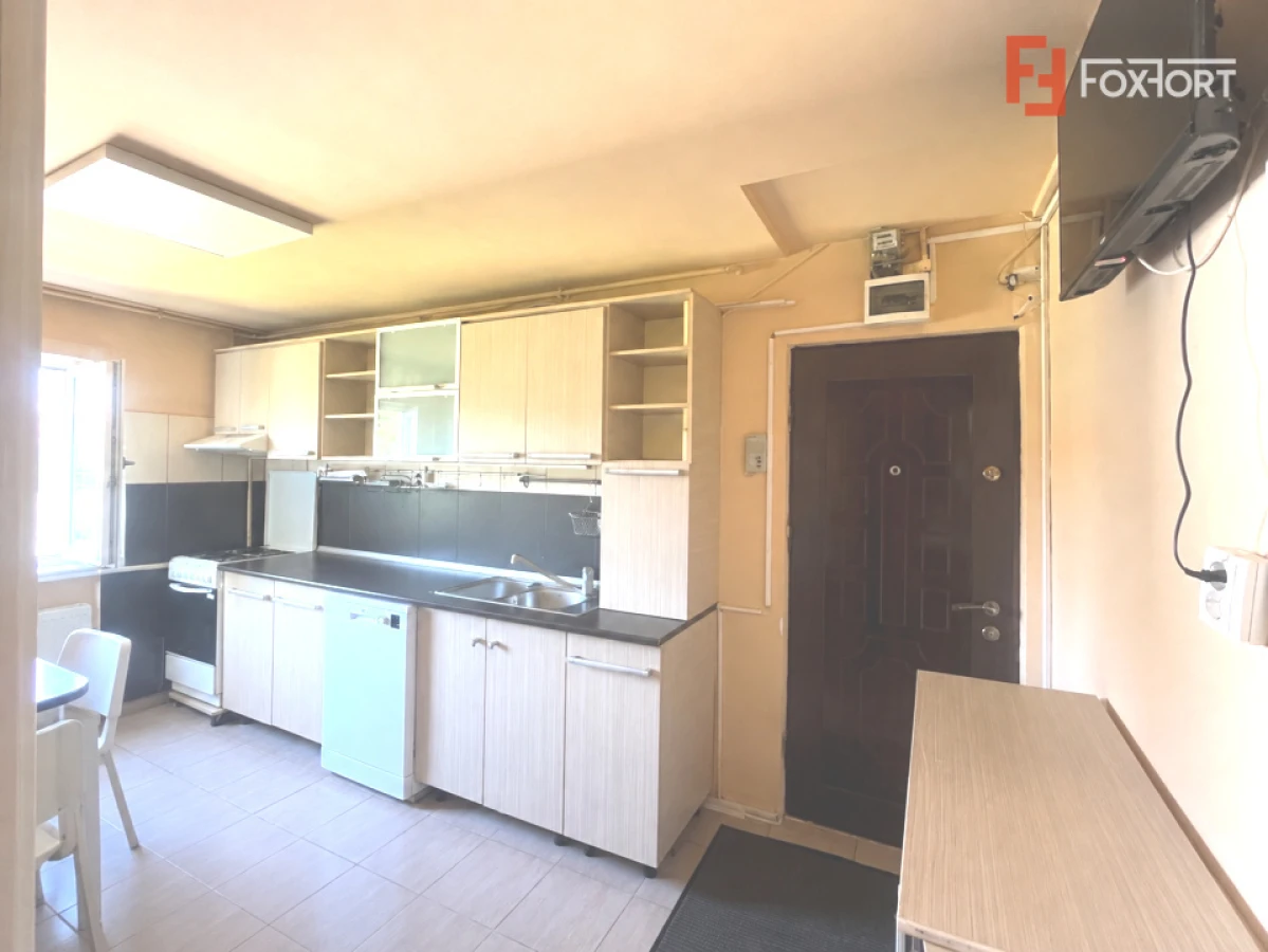COMISION 0 % Apartament cu 3 camere, 65 mp, zona Dambovita - 3