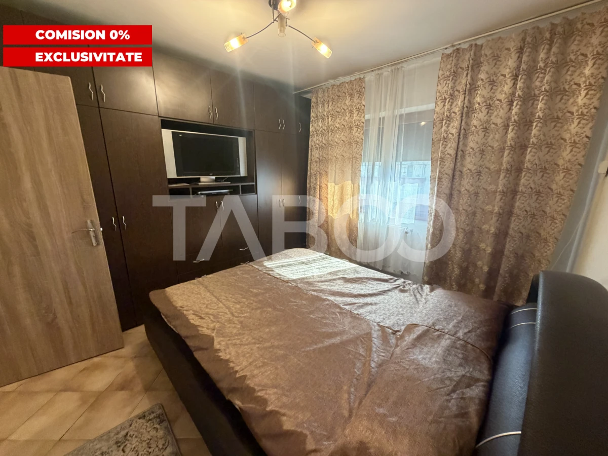 Apartament decomandat 80 mpu 3 camere 2 bai etaj 2 zona 1 Decembrie - 1