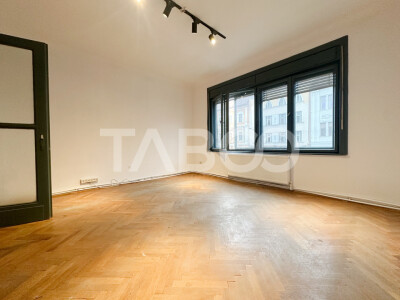 Apartament 4 camere de vanzare 120 mp Ultracentral