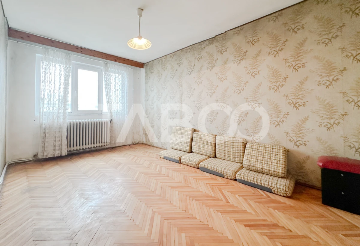 Apartament cu 4 camere de vanzare cu boxa in Manastur - 2