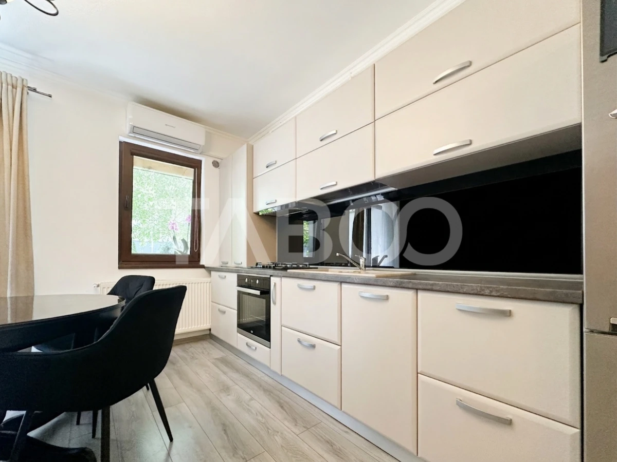 Apartament 2 camere de vanzare in cartierul Europa cu garaj - 3
