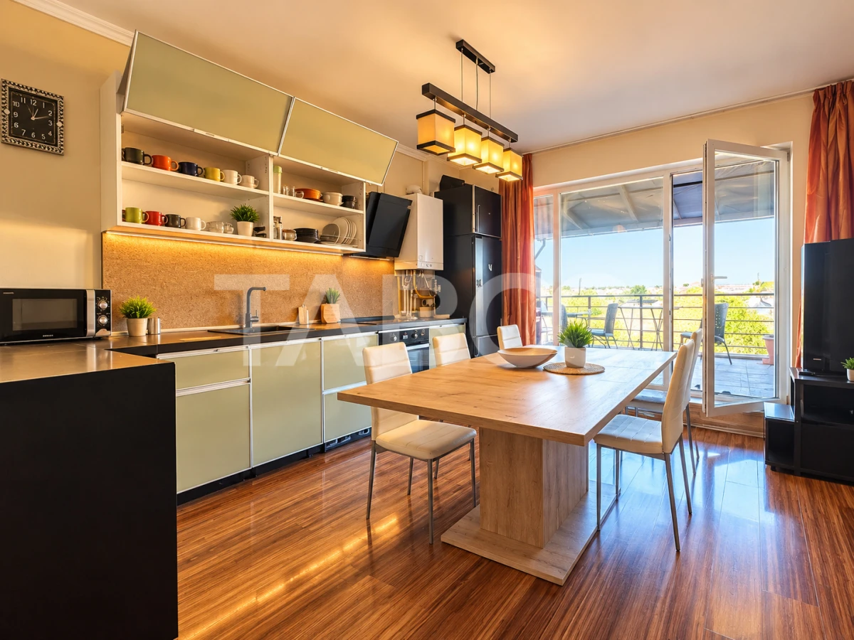 Apartament cu 3 camere in Buna Ziua terasa generoasa - 2