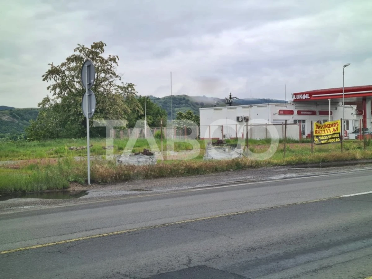 Teren intravilan 4100 mp de vanzare in Lancram - 3