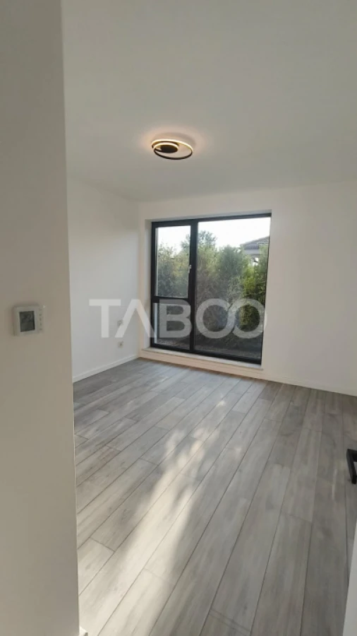 Casa noua de lux model deosebit de vanzare in Sebes - 9