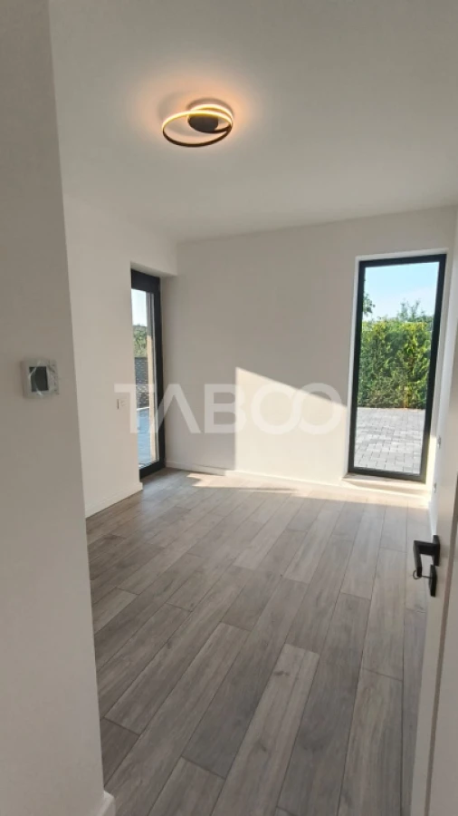 Casa noua de lux model deosebit de vanzare in Sebes - 8