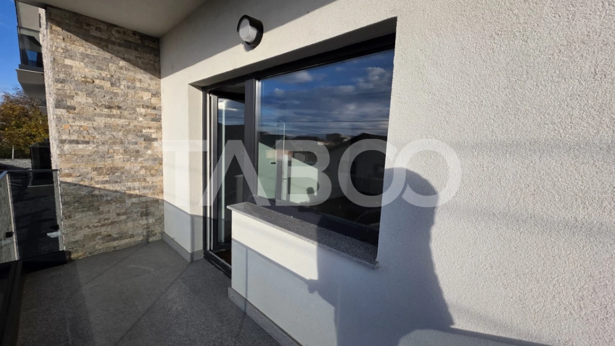 Apartament nou decomandat cu 3 camere de vanzare in Sebes - 3