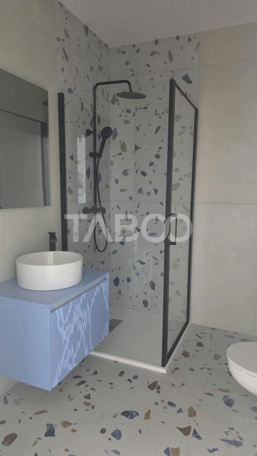 Apartament de vanzare nou nelocuit cu curte proprie si parcare - 3