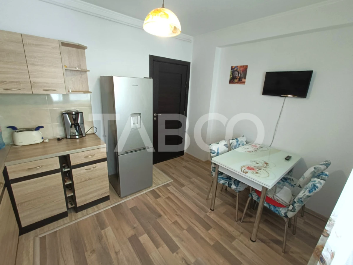 Apartament modern cu 2 camere decomandate si loc de parcare - etaj 2 - 5
