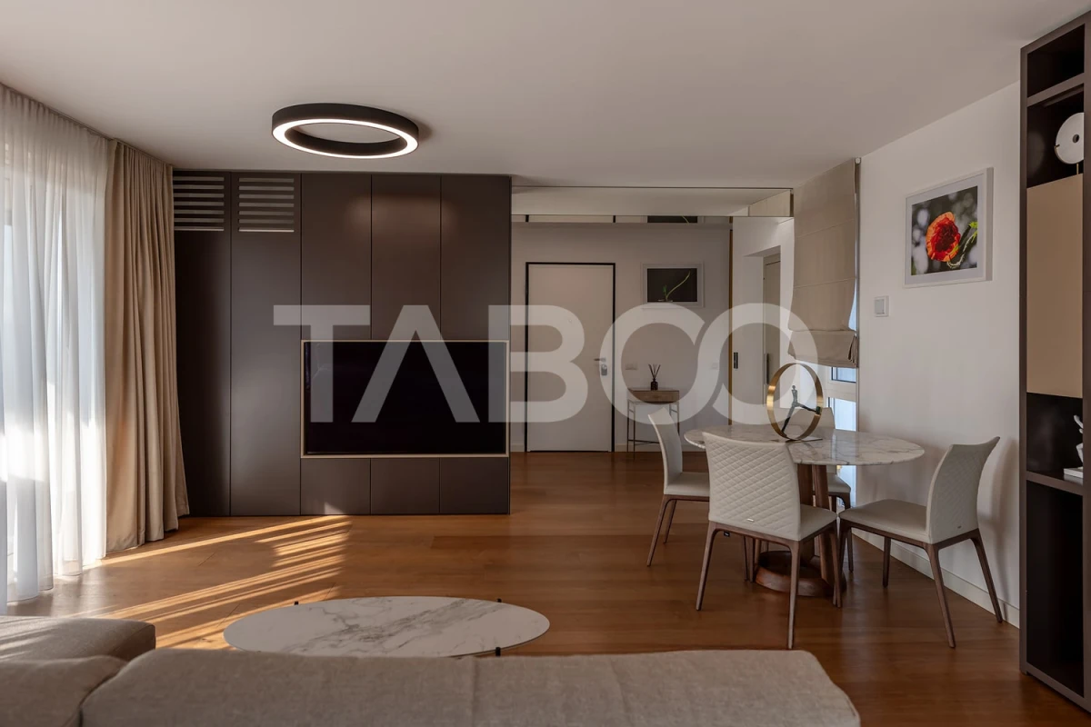 Apartament de lux de vanzare cu 3 camere cu gradina de 200 mp - 10