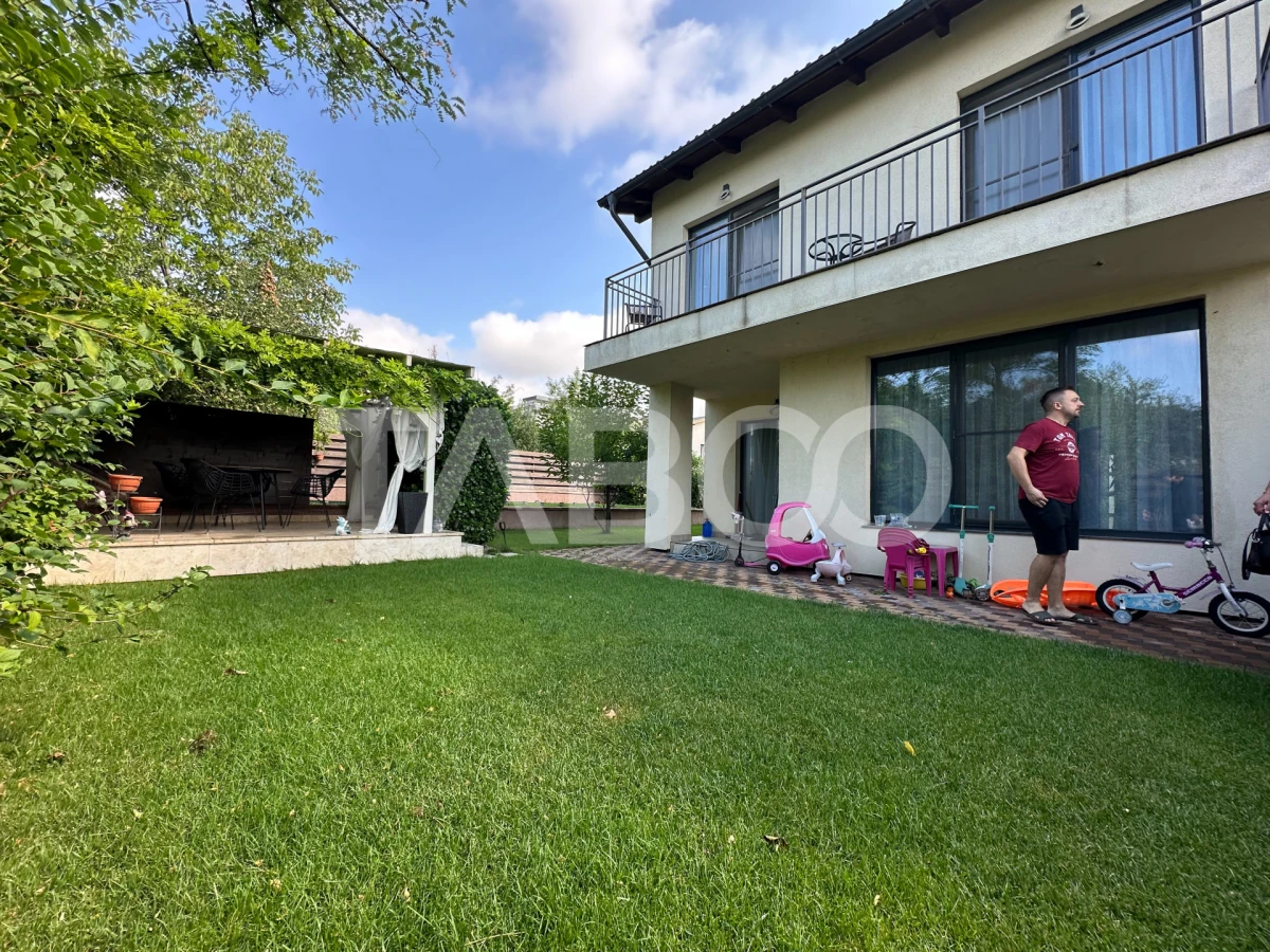 Duplex la cheie de vanzare teren de 362 mp Cartier Dambul Rotund - 1