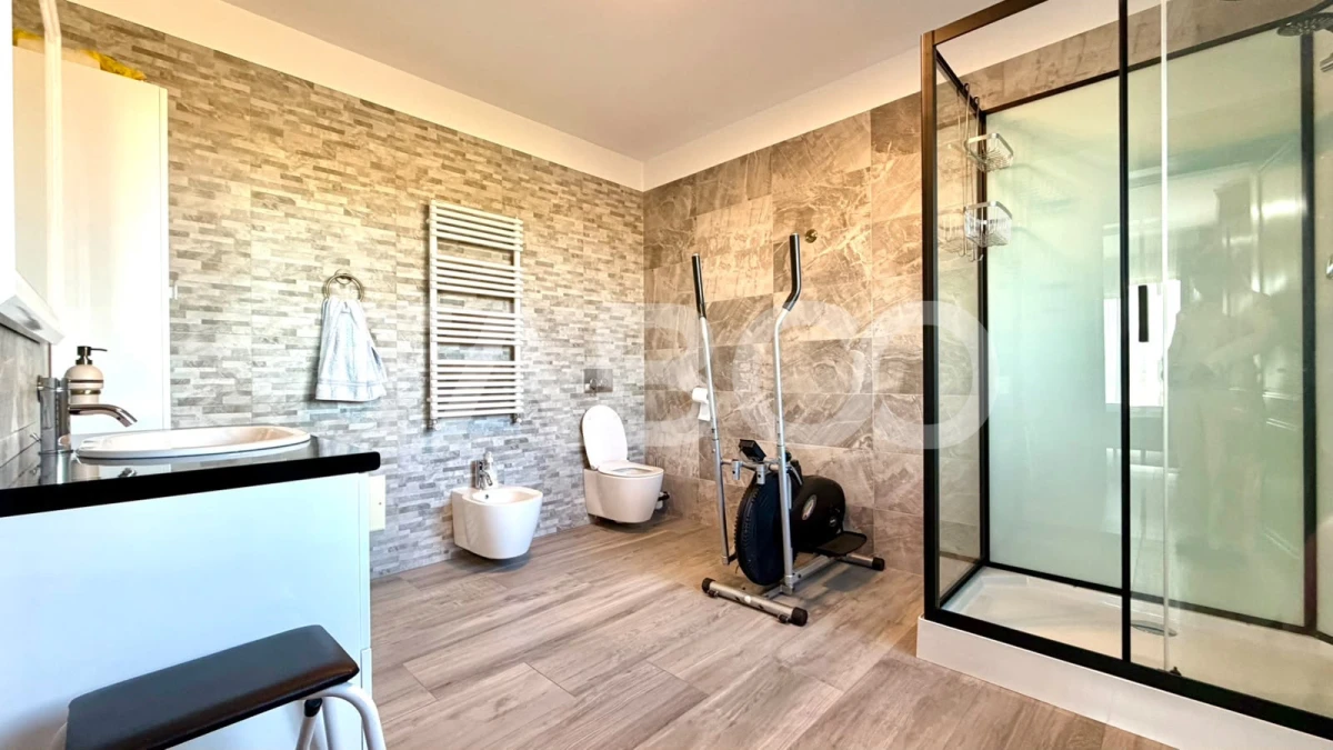 Casa individuala cu garaj de vanzare eficient energetic Someseni - 9