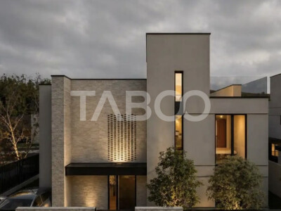 Casa individuala de vanzare la stadiul semifinisat in cartier Europa
