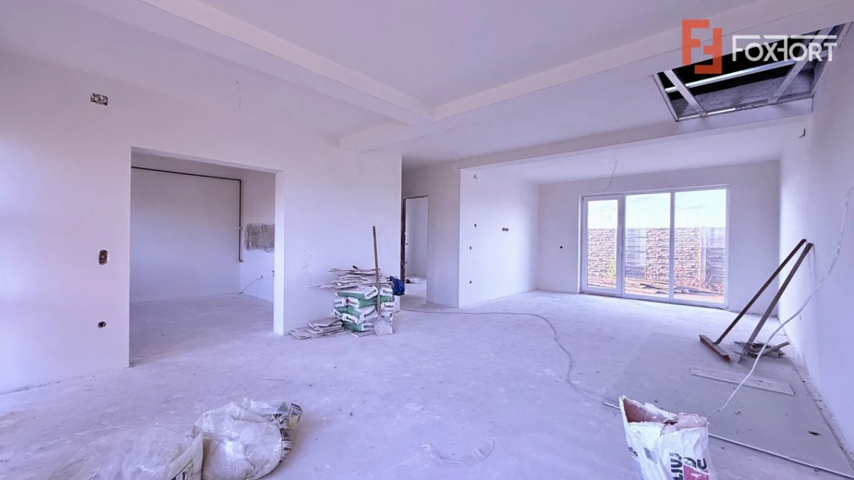 Casa tip triplex cu 2 camere de vanzare in Sanandrei - 2