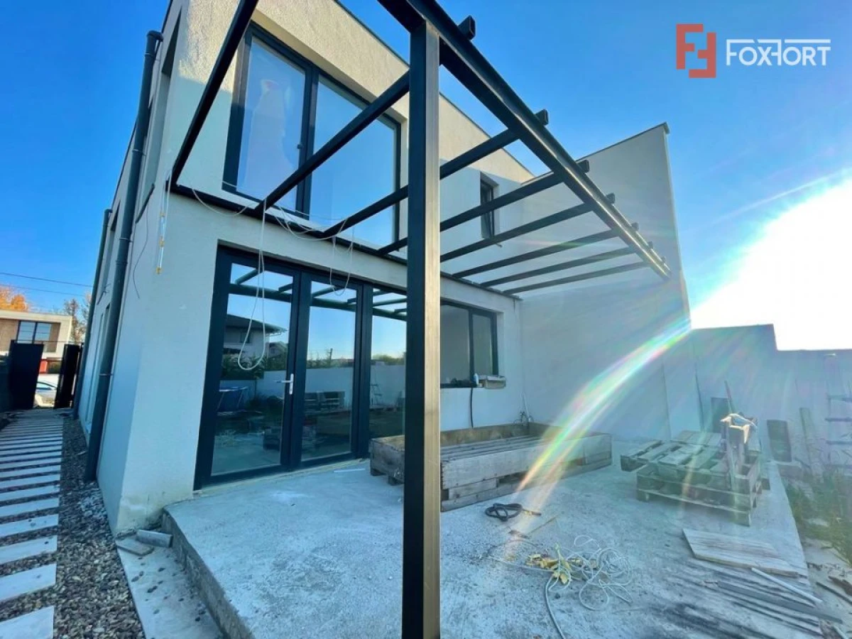 Duplex design deosebit, zona Decathlon - V1146 - 10