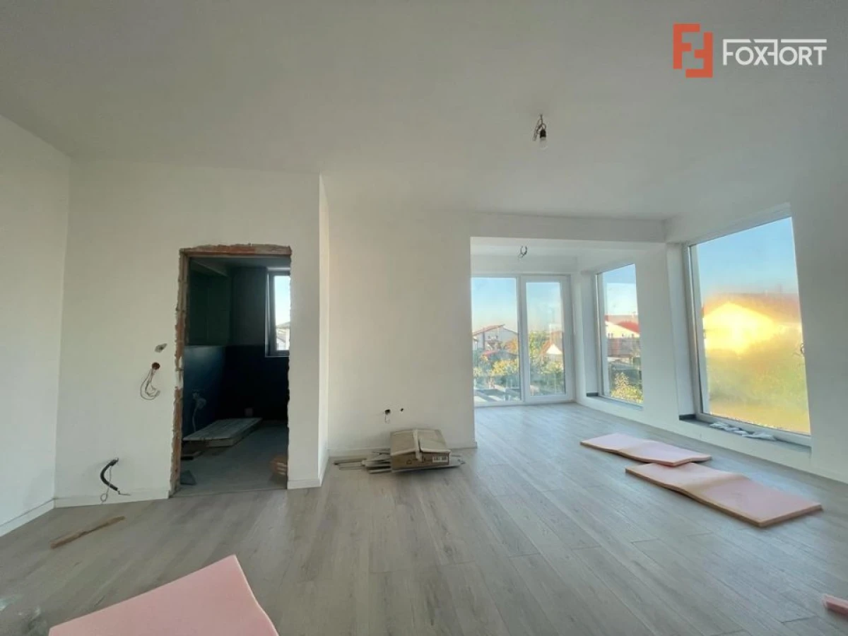Duplex design deosebit, zona Decathlon - V1146 - 7