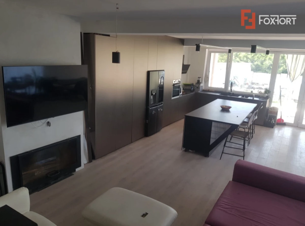 Duplex design deosebit, zona Decathlon - V1146 - 3