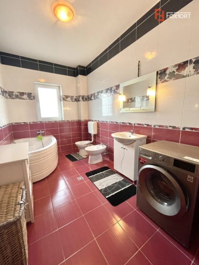 Casa individuala de vanzare, 250 mp, intrare in Dumbravita - V2992 - 10