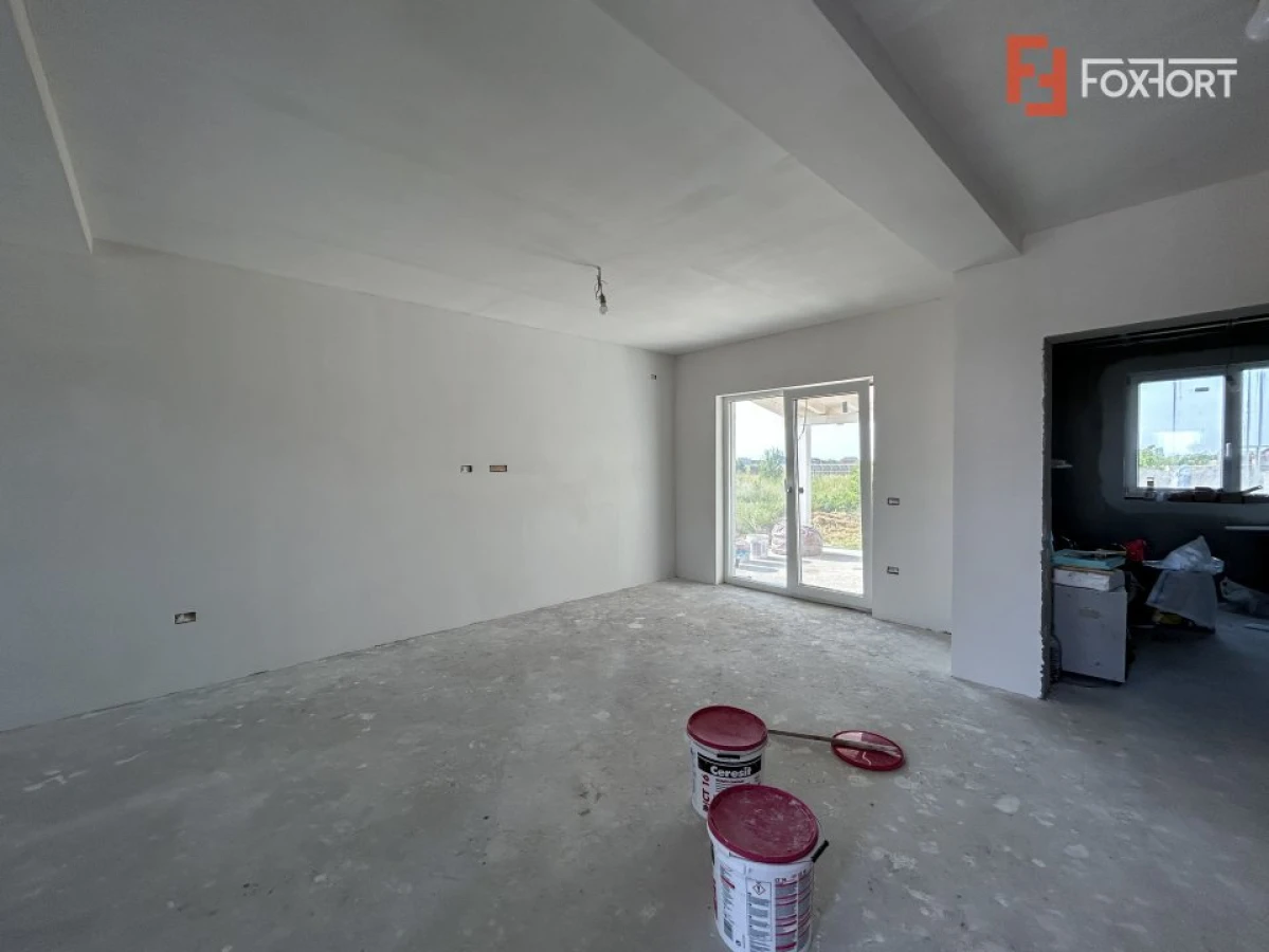 Duplex 4 camere si asfalt, Sacalaz - Parter + Etaj - ID V5368 - 5