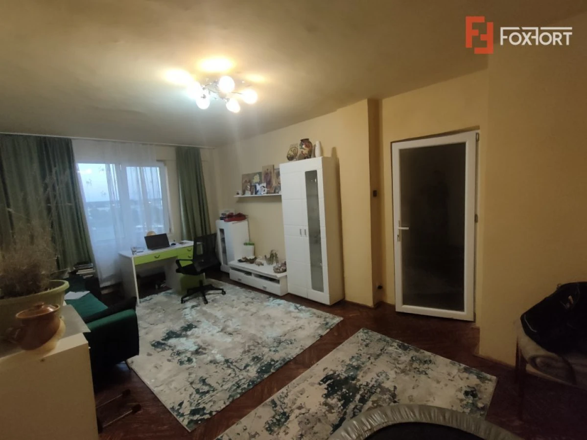 Apartament cu 4 camere situat pe 2 nivele zona AEM - ID V5664 - 1